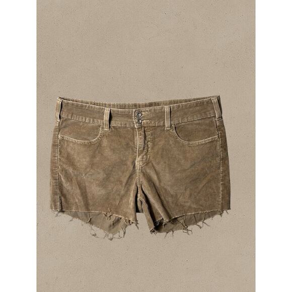 Levi’s 526 Slender Boot Cut Corduroy Shorts Women’s Size 10 Raw Hem Frayed Y2K - Picture 1 of 6